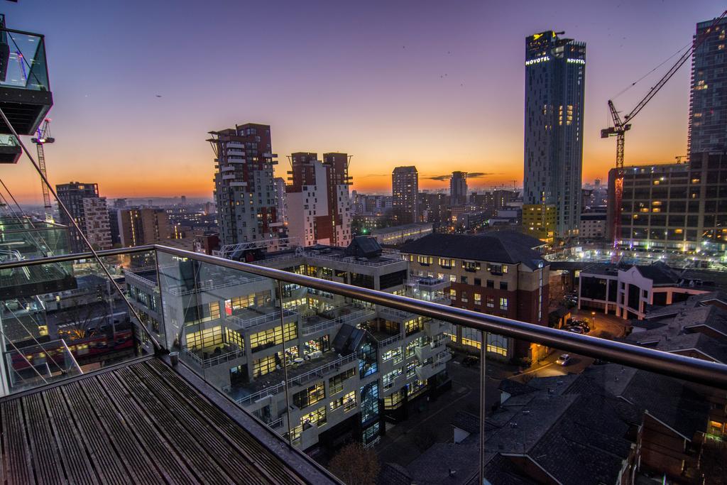 Canary Wharf - Corporate River View Apartments London Exterior foto